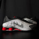 Nike Shox R4 - Preto/Prata/Vermelho
