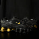 Nike Shox 12 Molas - Preto/Dourado